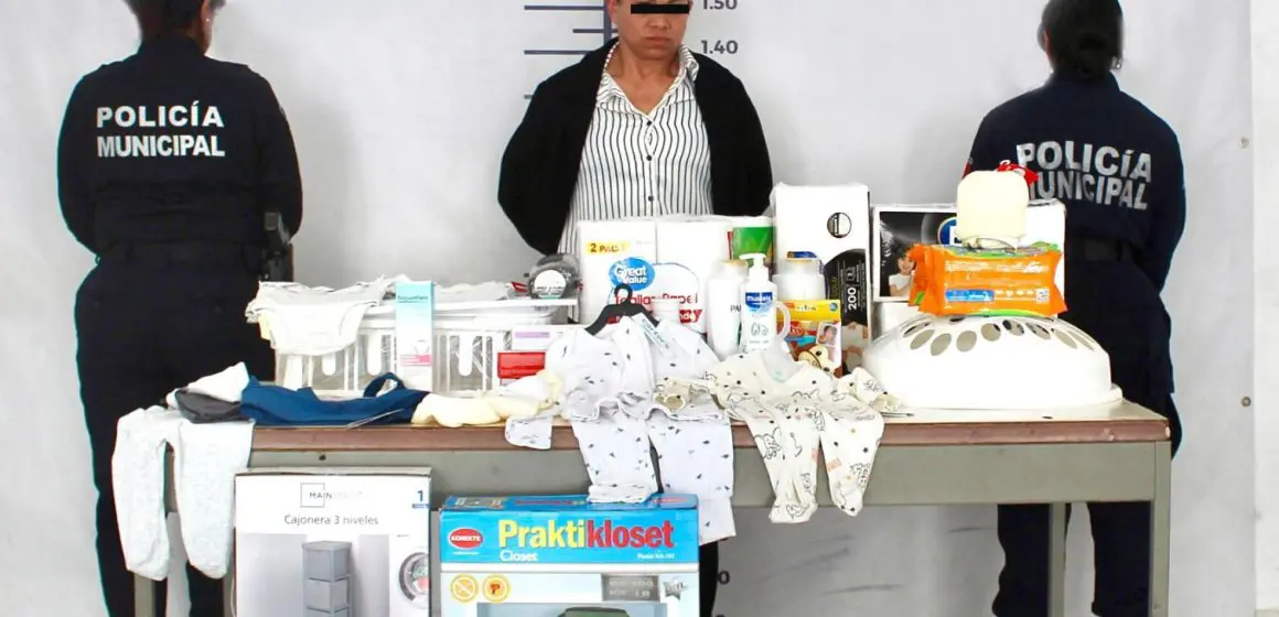 Detiene Policía de San Andrés Cholula a presunta responsable de robo a comercio