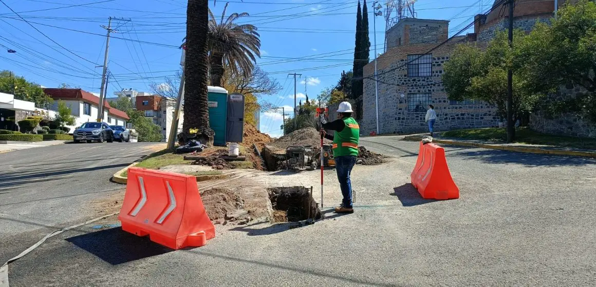 Agua de Puebla renueva 14 kilómetros de red hidráulica en la colonia La Paz