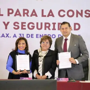 Gobiernos de Puebla y Tlaxcala firman convenio en materia de seguridad    