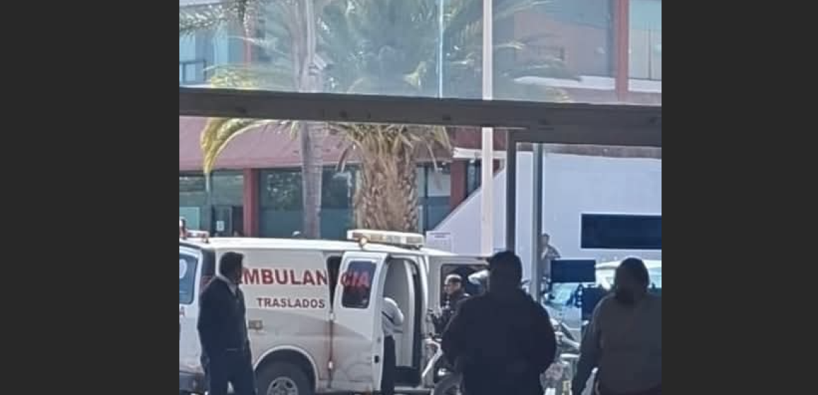 Asaltan a hombre tras retirar dinero en banco de Plaza Crystal de Texmelucan