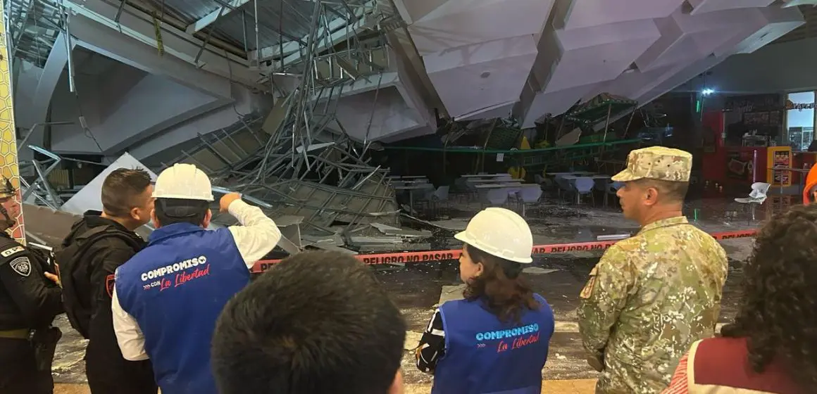 Tragedia en Perú: Colapsa techo de centro comercial; hay tres muertos y decenas de heridos