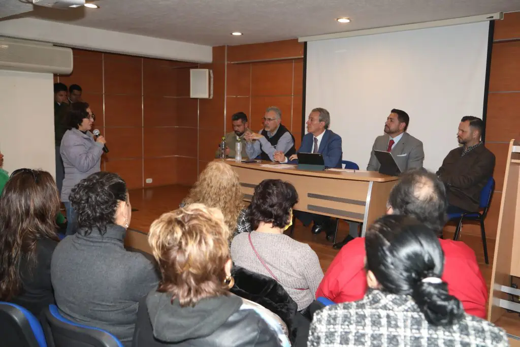 Pepe Chedraui dialoga con vecinos de Puebla para mejorar movilidad, seguridad y servicios públicos 1 Dialogo Pepe Chedraui con vecinos Puebla