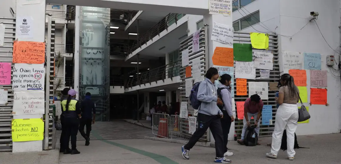 Se reanudan actividades en la Facultad de Medicina de la BUAP; tras diálogo