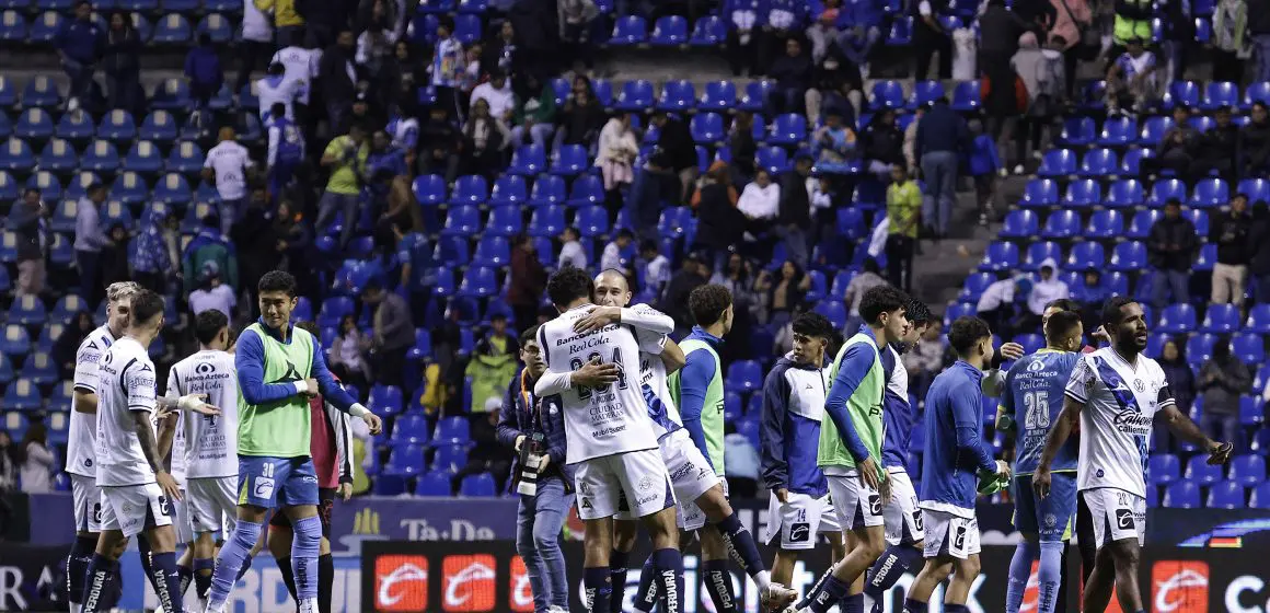 Club Puebla consigue su primera victoria al derrotar a Xolos en el Cuauhtémoc