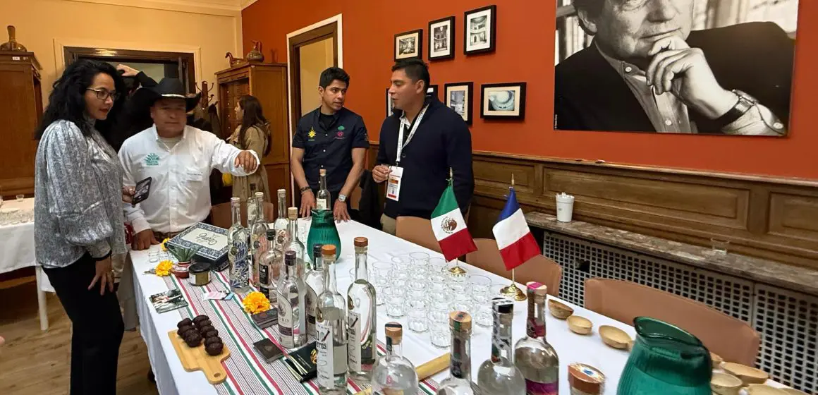 Mezcal poblano conquista nuevos mercados: Caribe, África, Francia y España