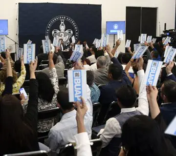 Se aprueba extensión del cargo de representantes del Honorable Consejo Universitario