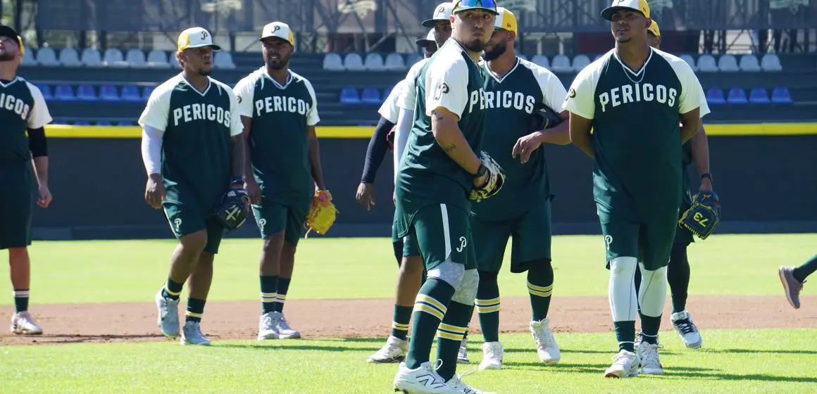 Los Pericos completaron su primer día de Pretemporada en el Hermanos Serdán