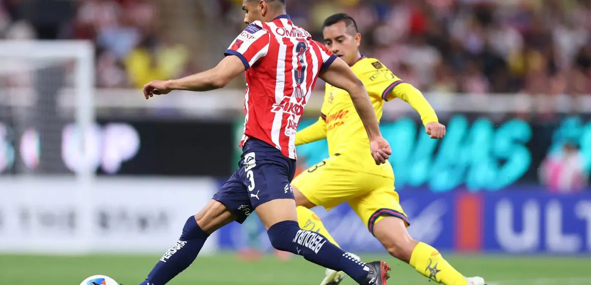 Las Chivas vencieron al América en la ida del Clásico en Concachampions