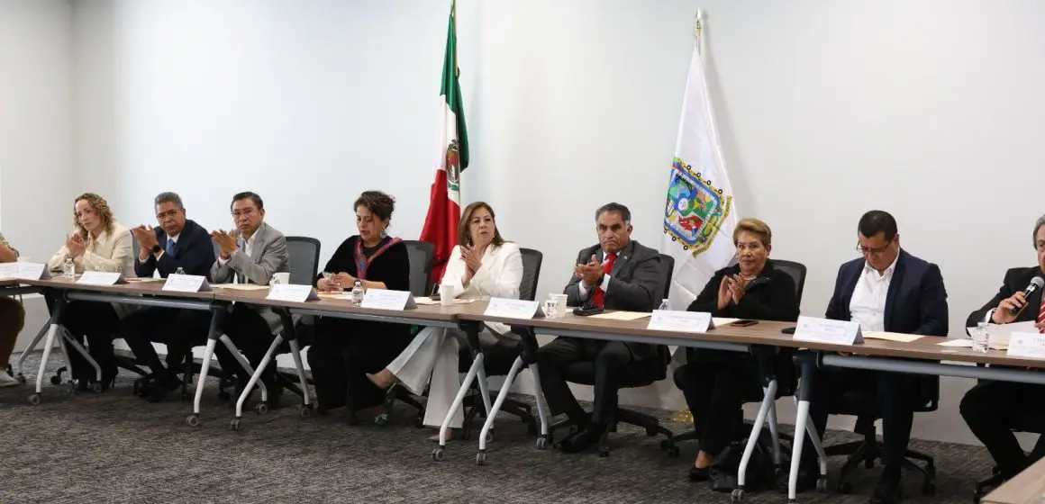 Instalan Comisión para el Bicentenario de la Constitución de Puebla: reparan actividades culturales y académicas 