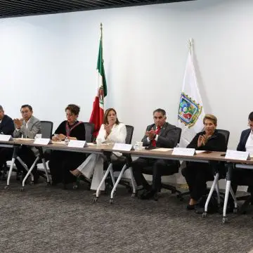 Instalan Comisión para el Bicentenario de la Constitución de Puebla: reparan actividades culturales y académicas 