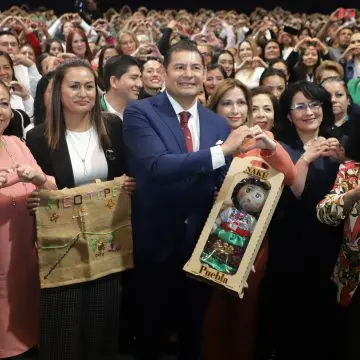 Banca de la Mujer un derecho humano para las poblanas