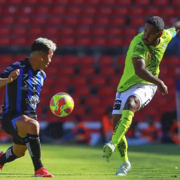 Querétaro rompe su mala racha y vence 2-0 a Puebla en el estadio Corregidora