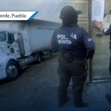Recupera FGE camión robado y mercancía tras cateo en San Salvador El Verde