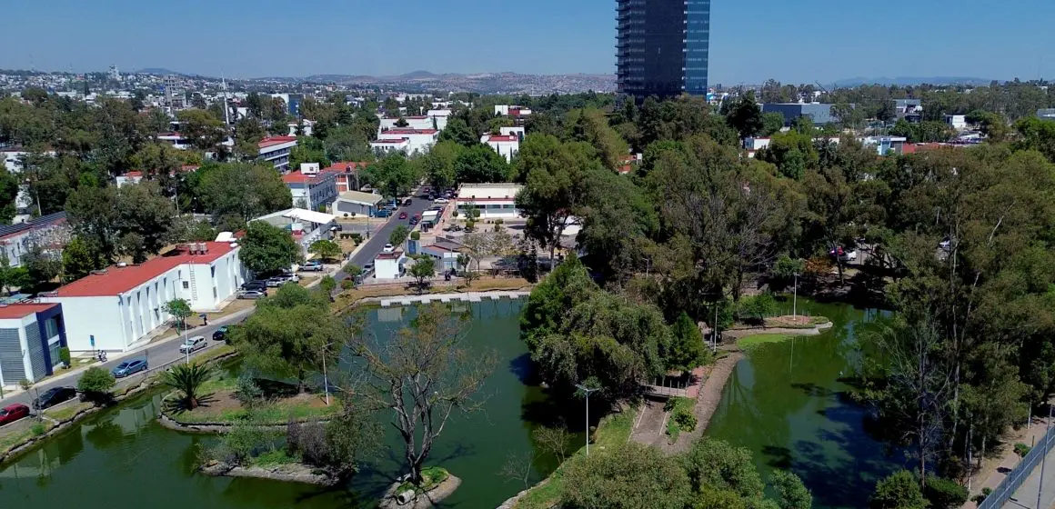 BUAP inicia restauración ecológica de la laguna en CU   