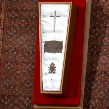 Rito de clausura del féretro del Papa Francisco en la Basílica de San Pedro