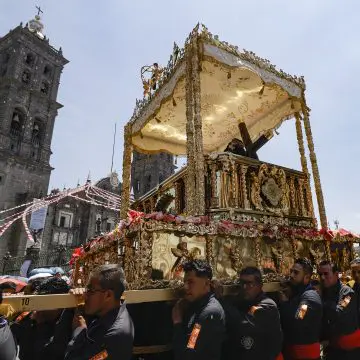 Arzobispo Sánchez Espinosa encabezará la procesión de Viernes Santo en Puebla; Armenta confirma asistencia