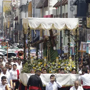 Saldo blanco en la procesión de Viernes Santo en Puebla