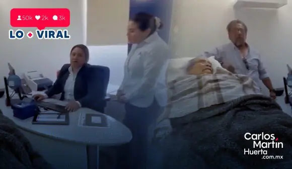Mujer de 96 años acude en camilla al banco para cobrar su pensión en Oaxaca  
