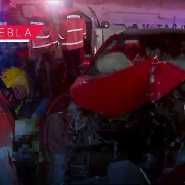 Alcohol y exceso de velocidad protagonizan fuerte accidente en la autopista México-Puebla