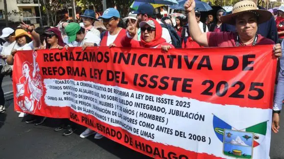 Gobierno Federal presenta nueva propuesta de pensiones del ISSSTE a la CNTE
