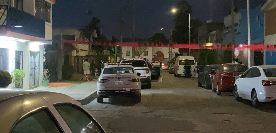 Asesinan a mujer en consultorio de cosmetología en Puebla durante presunto asalto