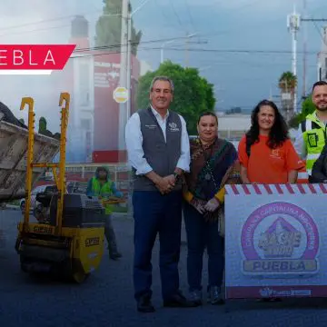 Intensifican estrategia de bacheo en Valle Dorado y otras colonias en Puebla