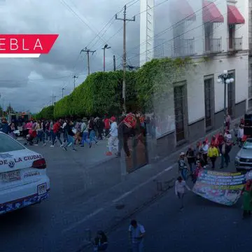Manifestación de la UPVA 28 de Octubre en Puebla: Bloqueos y exigencias