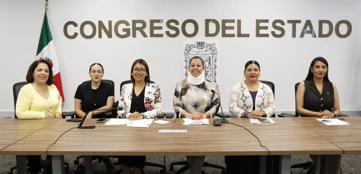 Congreso de puertas abiertas y alta escucha en Foros de Convivencia Escolar: Laura Artemisa García