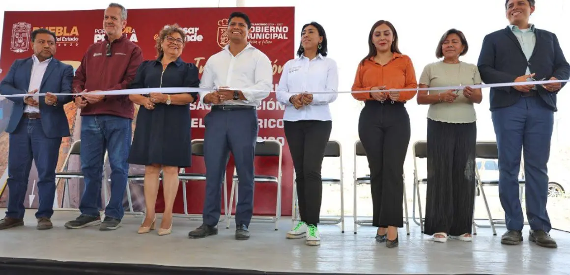 Inaugura Omar Muñoz carril de desaceleración sobre Periférico; beneficiará a más de 2 mil familias