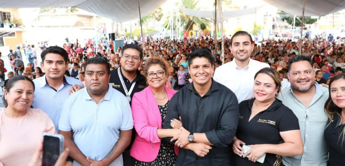 Arranca Omar Muñoz festejos por el “Día de las Madres” en San Lorenzo Almecatla y Sanctorum