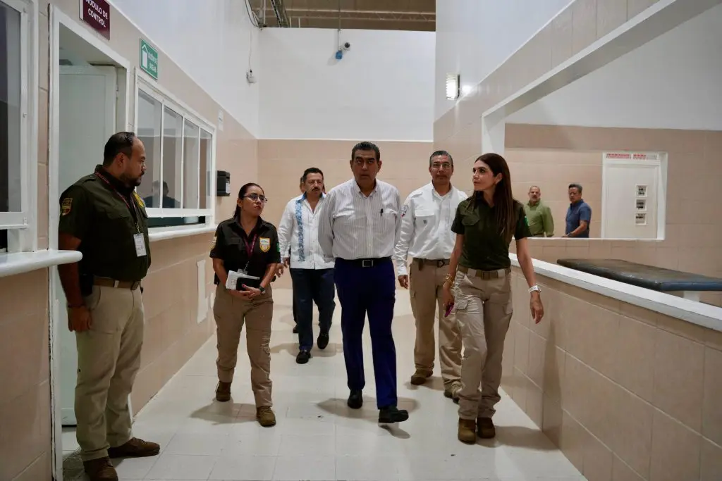 Se debe garantizar el trato digno a las personas migrantes: comisionado Sergio Salomón Céspedes 2 WhatsApp Image 2025 05 08 at 6.23.04 PM 3