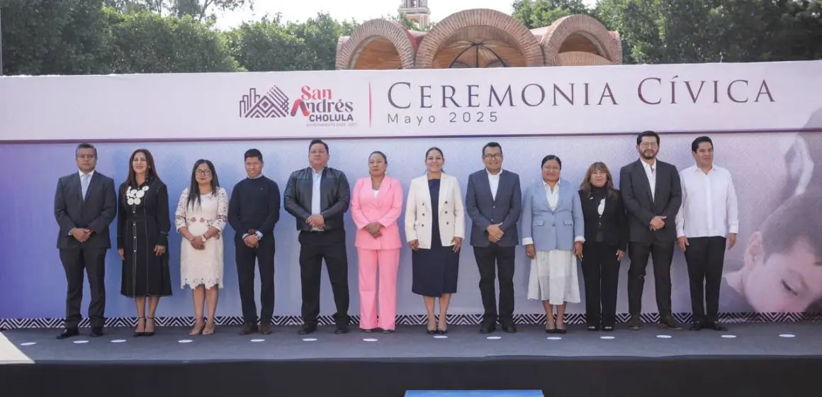 Resalta San Andrés Cholula ceremonia cívica con valores patrios y respeto a la diversidad
