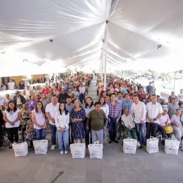 Lupita Cuautle impulsa la segunda etapa de apoyos alimentarios en San Andrés Cholula