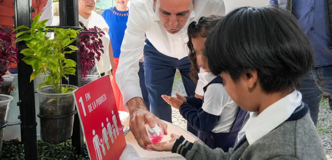 Ayuntamiento de Puebla impulsa captación de agua en preescolar de San Ramón