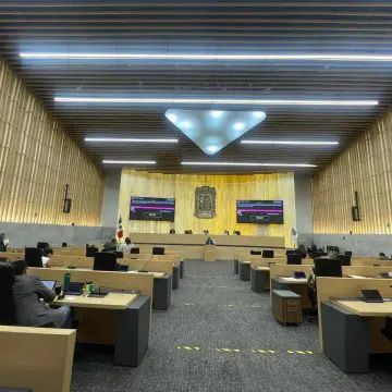 Elimina Congreso facultades de presidentes municipales para avalar matrimonios infantiles