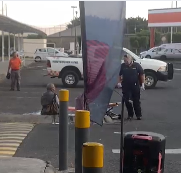 Atlixco: Hombre sobrevive ataque de abejas gracias a rápida acción de paramédica