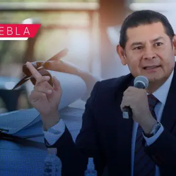 Alejandro Armenta, denuncia presunta corrupción en dependencias estatales