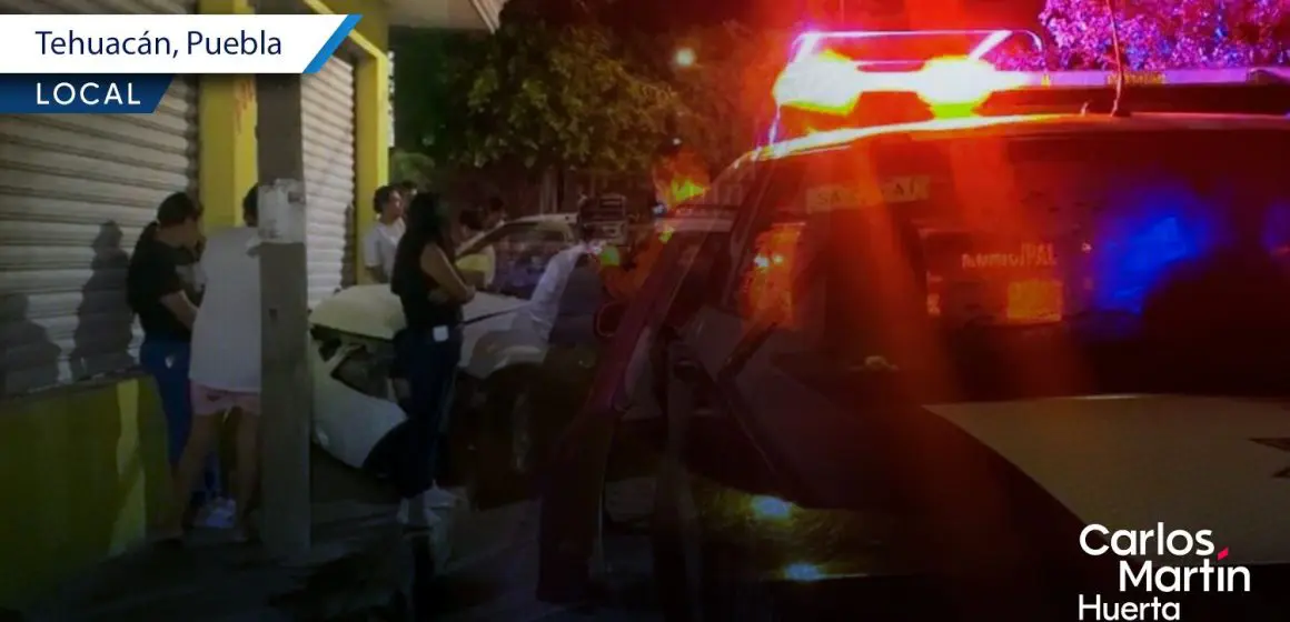 Borracho protagoniza 2 accidentes en las calles de Tehuacán; huyó del lugar