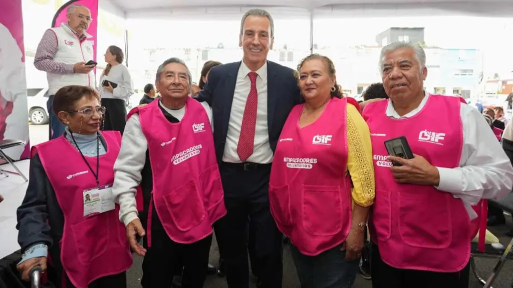 Convenio del SMDIF y La Gran Bodega beneficiará a 300 "Empacadores Voluntarios" en Puebla 2 Convenio del SMDIF y La Gran Bodega beneficiara a 300 22Empacadores Voluntarios22 en Puebla 2