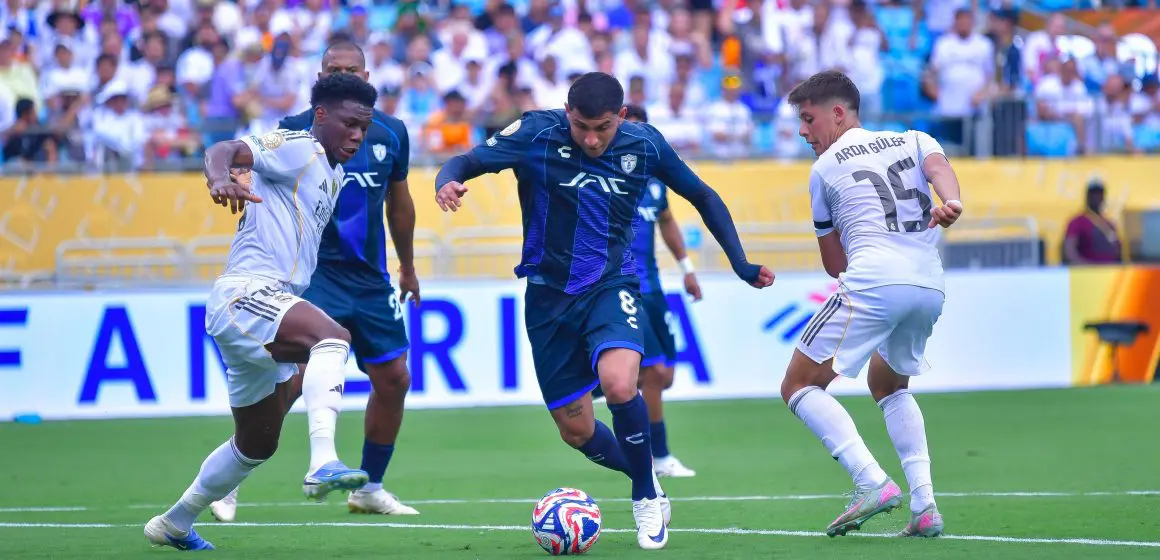 Real Madrid vence 3-1 a Pachuca en el Mundial de Clubes