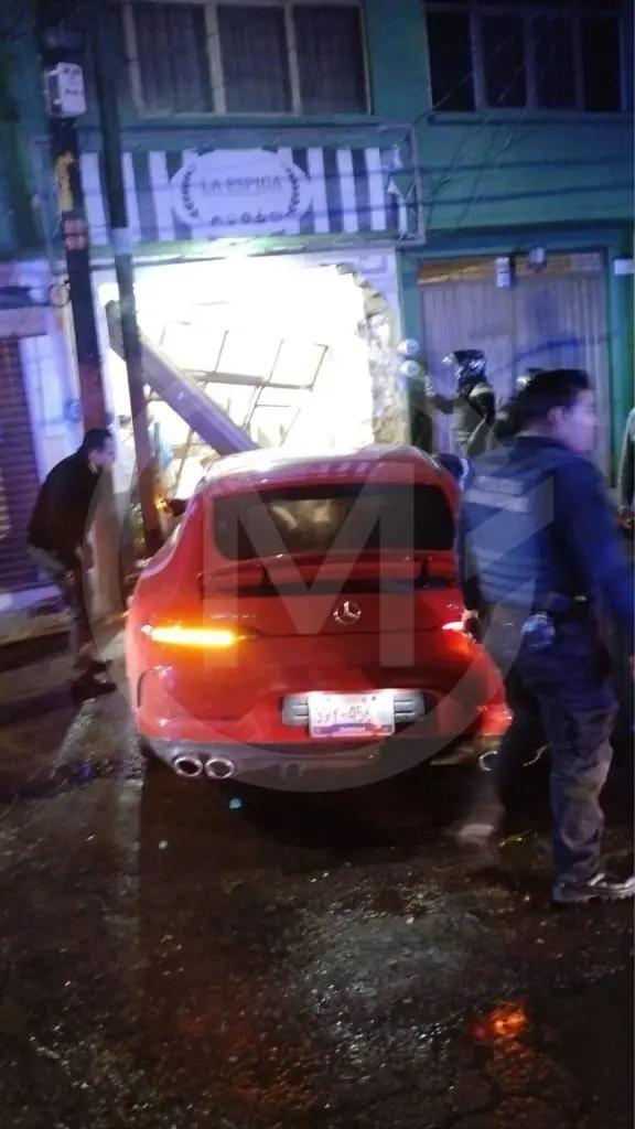 Ataque armado en San Martín Texmelucan: matan a conductor, su auto arrolla a una trabajadora 1 GuWP3XjXUAEvVAA