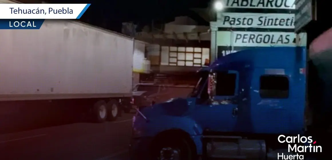 Intento de asalto en la autopista Cuacnopalan-Oaxaca: Conductor de tráiler termina baleado