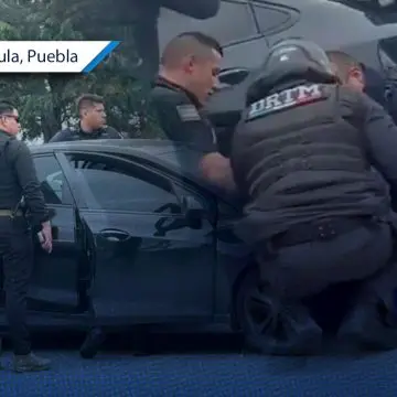 Pareja detenida tras persecución en Periférico Ecológico