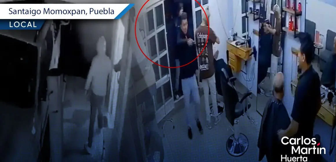 Así es como sujetos armados asaltan barbería en Momoxpan