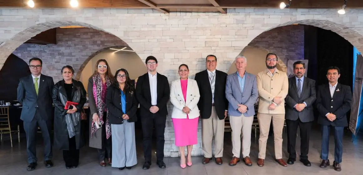 San Andrés Cholula: Universidades reconocen acciones en favor de la comunidad estudiantil
