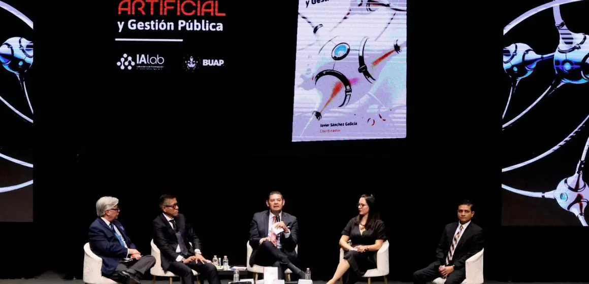Se presenta libro sobre “Inteligencia Artificial y Gestión Pública”