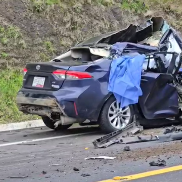 Trágico accidente deja cinco muertos en la autopista Siglo XXI