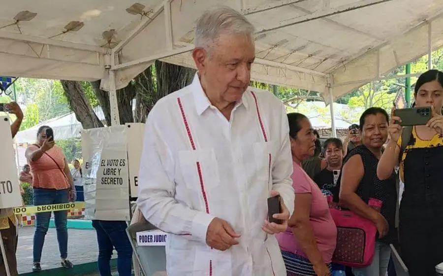 AMLO participa en elección histórica del Poder Judicial en Chiapas
