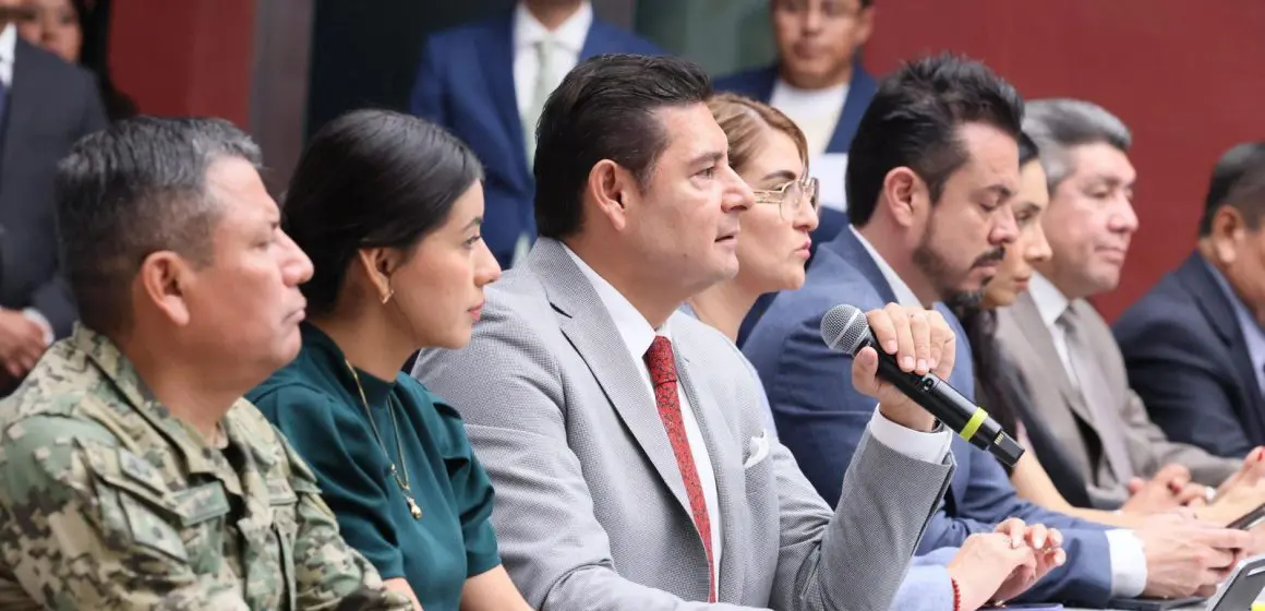 Sin impunidad ni omisión se pone orden en Puebla: Alejandro Armenta