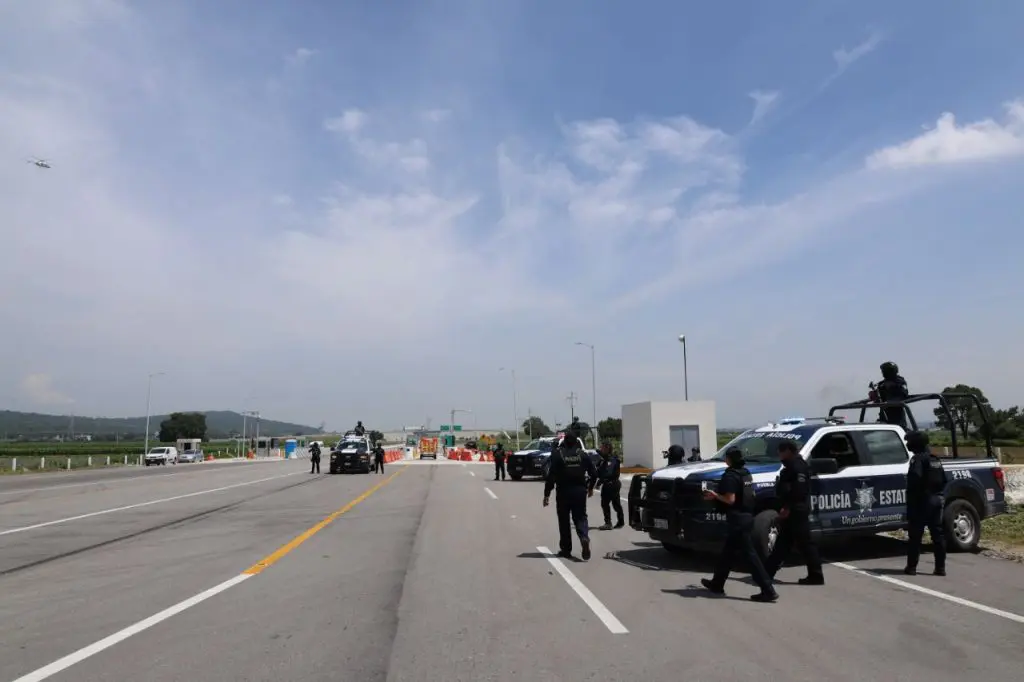 Refuerzan vigilancia en carreteras de Puebla con patrullajes aéreos y terrestres 1 9f068eb6 bcf2 474d a270 8bdd5a9905c1